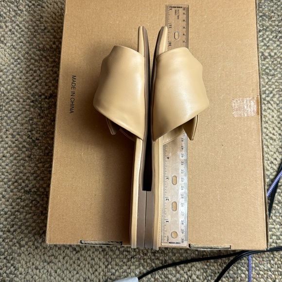 NWOT • Katy Perry • Women's The Halie Bow Sandal Flat • Biscotti • Size 6.5 • 😍 - Picture 8 of 14